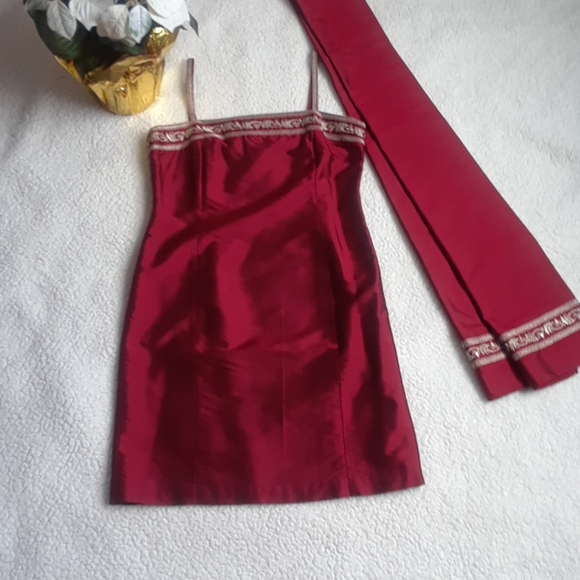Casual Corner Dresses & Skirts - Petite Dress 100% Silk with Scarf